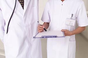 新宿のビルの中にある内科クリニック